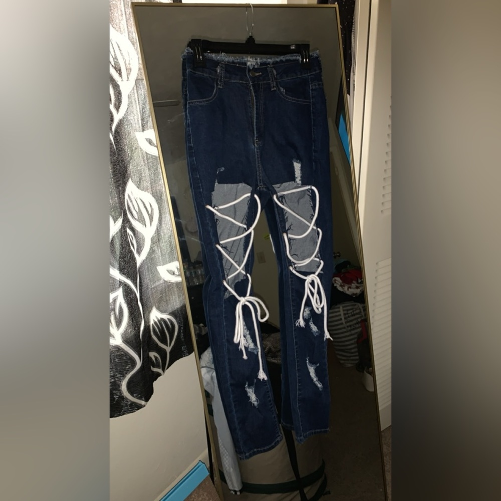 Ripped jeans